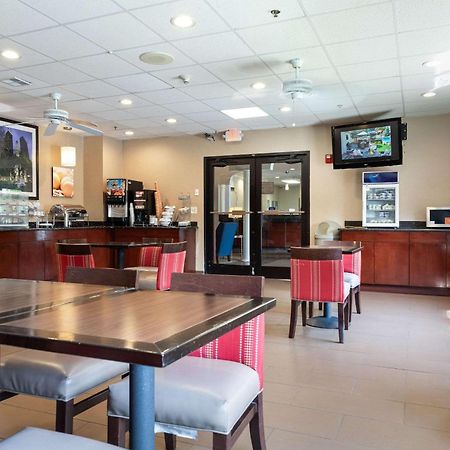 Comfort Suites Lombard - Addison Eksteriør bilde