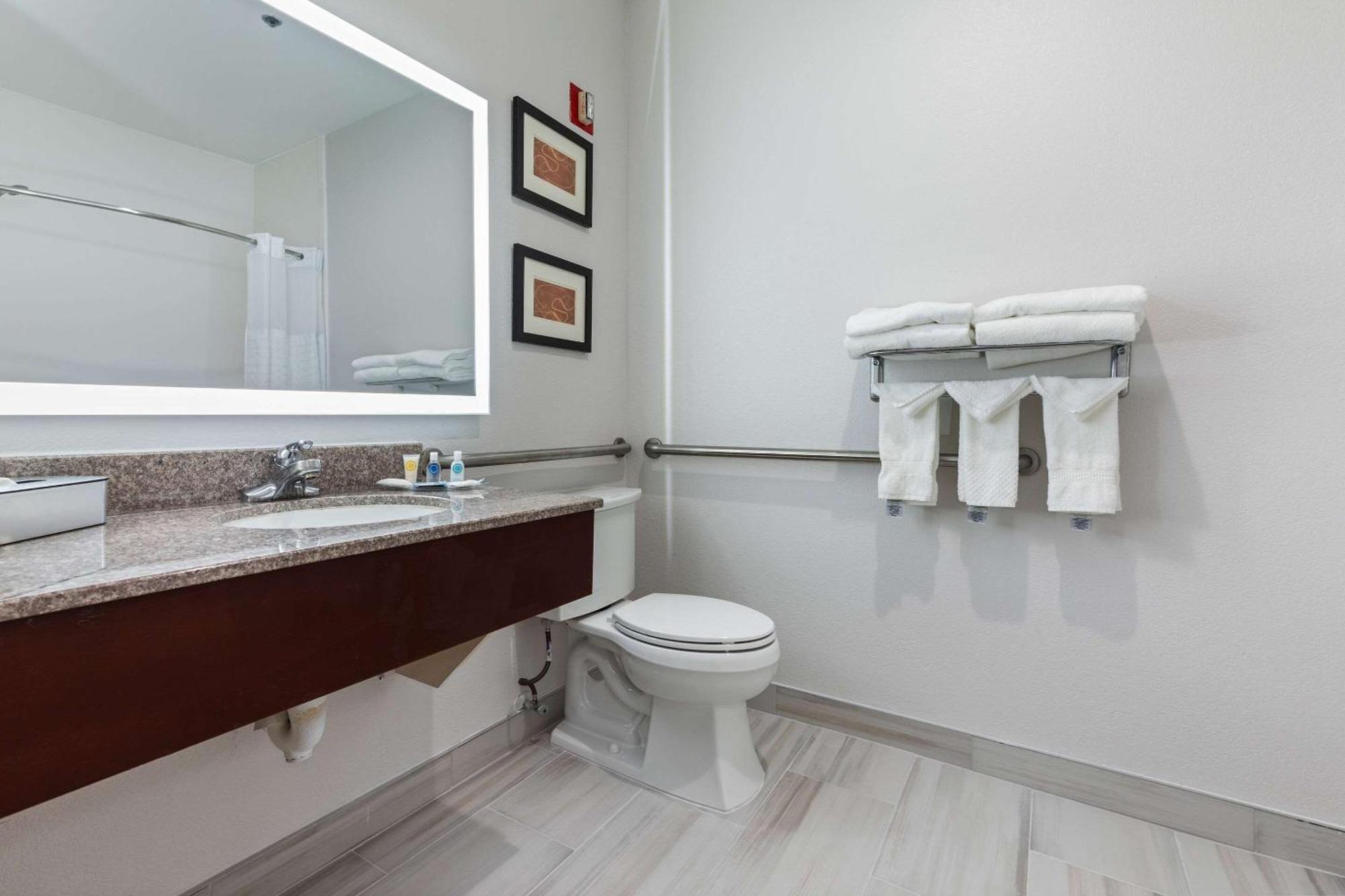 Comfort Suites Lombard - Addison Eksteriør bilde