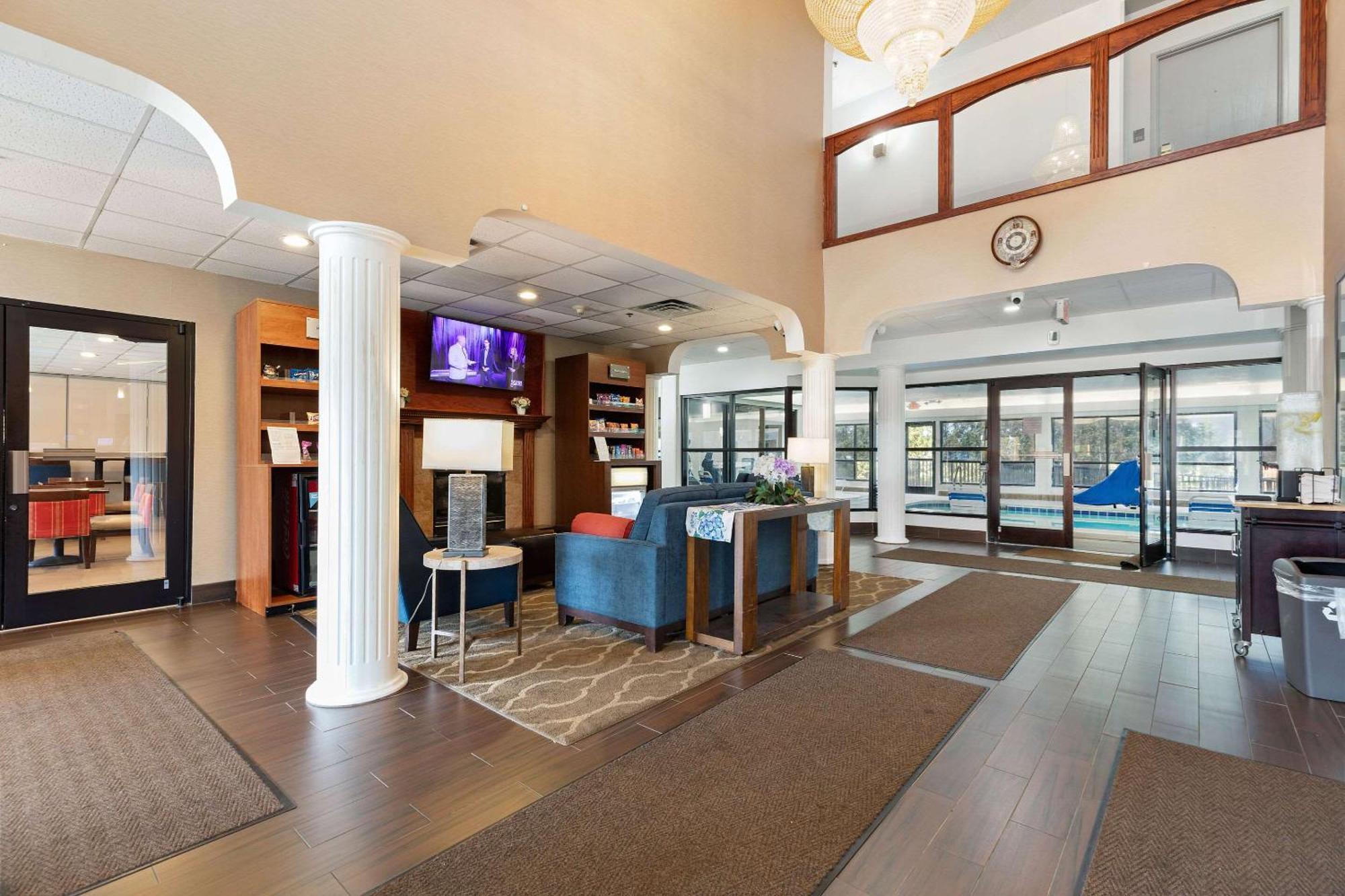 Comfort Suites Lombard - Addison Eksteriør bilde