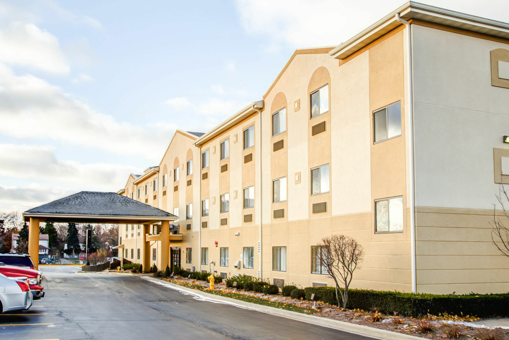 Comfort Suites Lombard - Addison Eksteriør bilde
